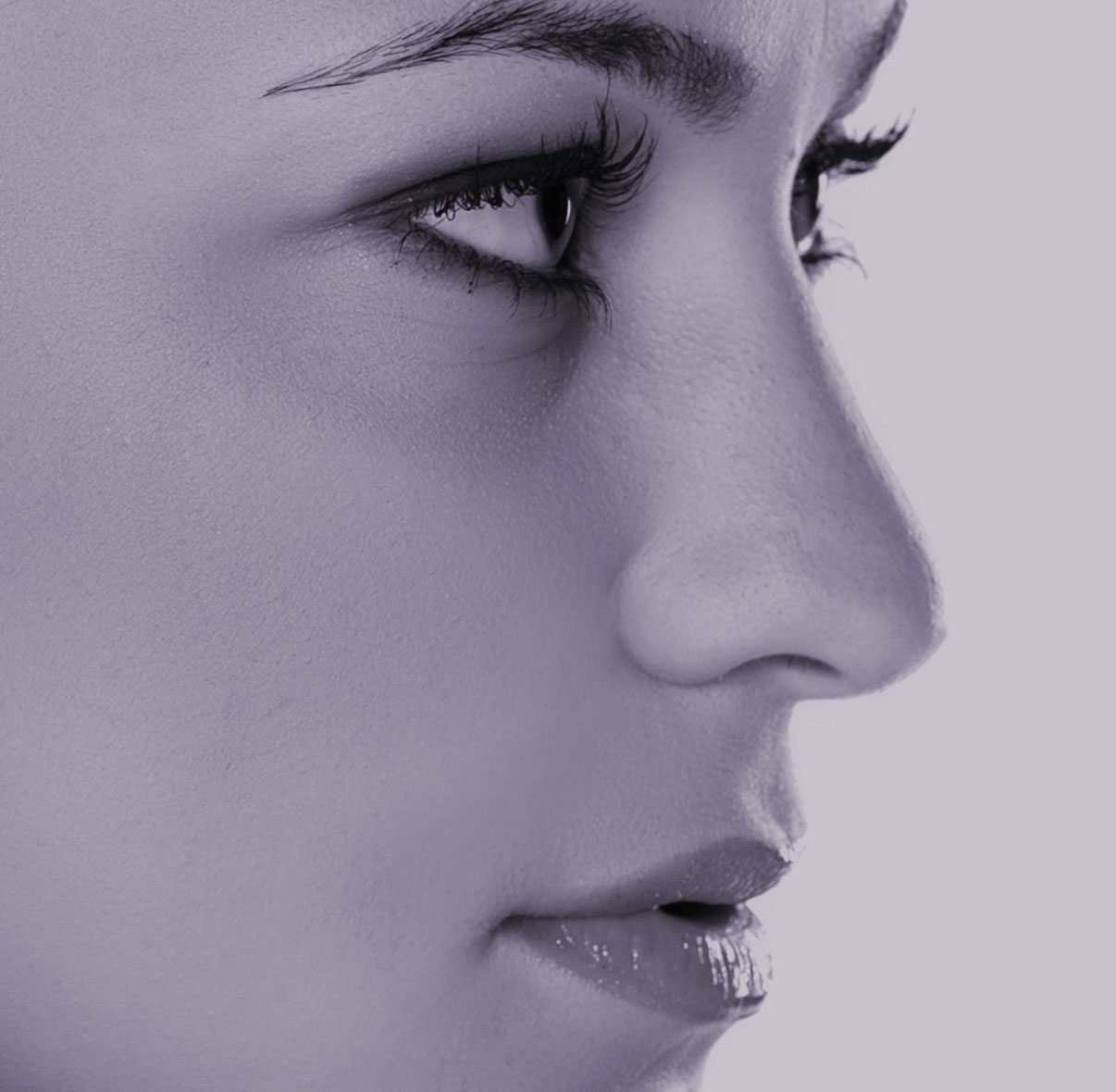 Rhinoplastie fonctionnelle, traite les différentes anomalies du nez à Paris - Dr Liwarek