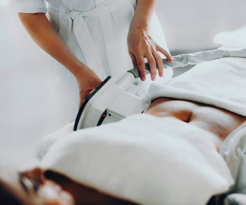 Appreil utiliser dans la cryolipolyse dans le cabinet du Dr Liwarek Paris